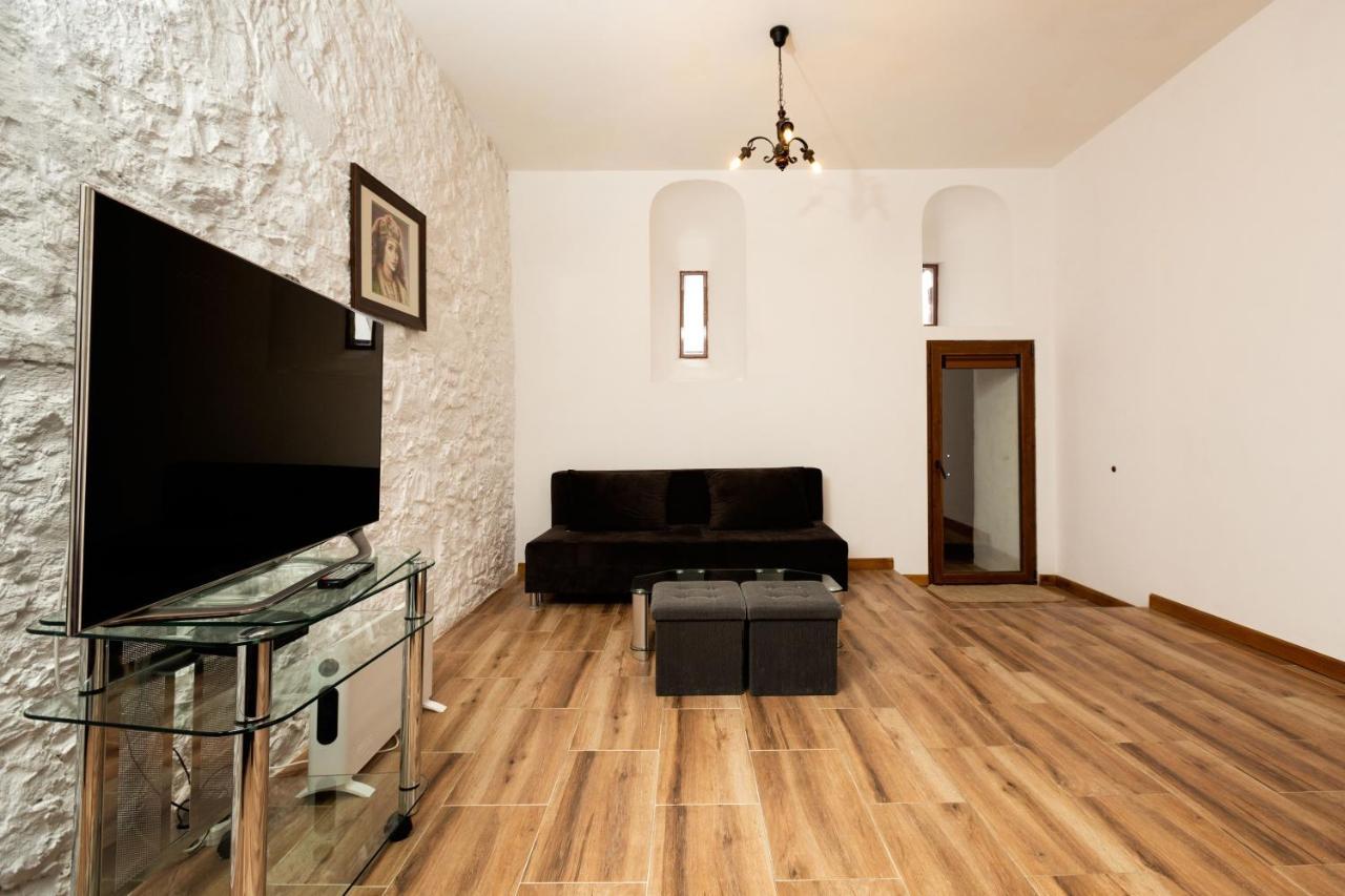 Tsarevets Residence Veliko Tarnovo Exterior photo